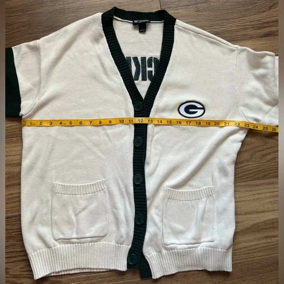 Green Bay Packers Wild Collective Women’s Vintage Cardigan - Picture 5 of 8